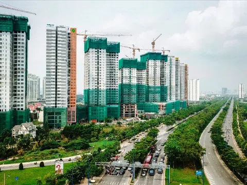 Thị trường bất động sản: Nguồn cung căn hộ trung và cao cấp đang dư thừa